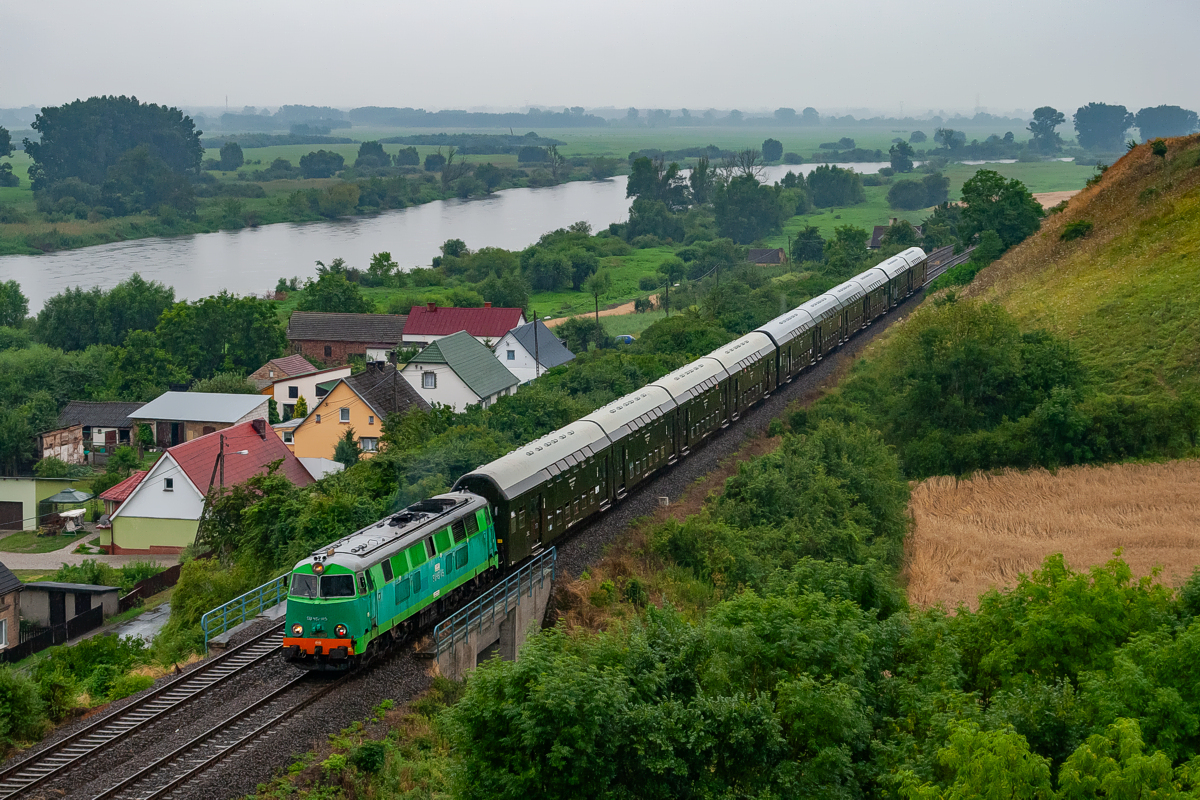 SU45-115: Wawrów - Santok