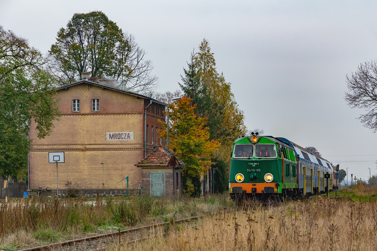 SU45-115: Mrocza
