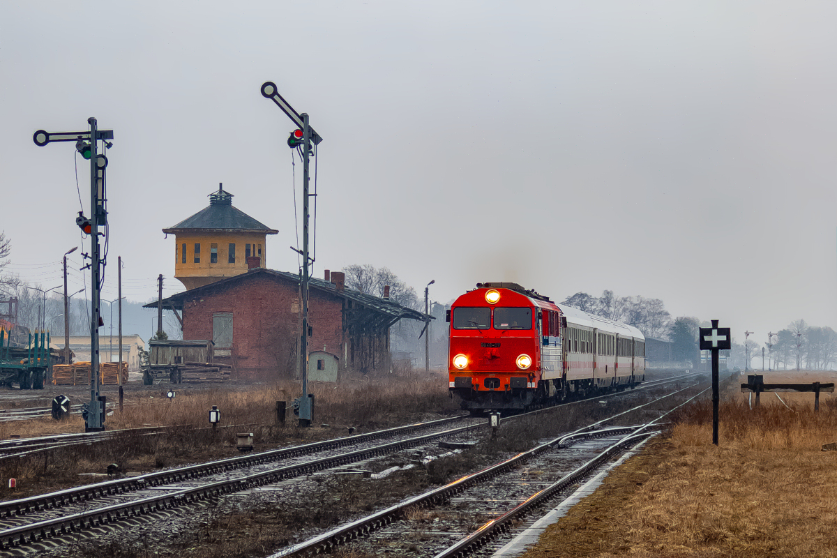 SU46-011: Rokitki
