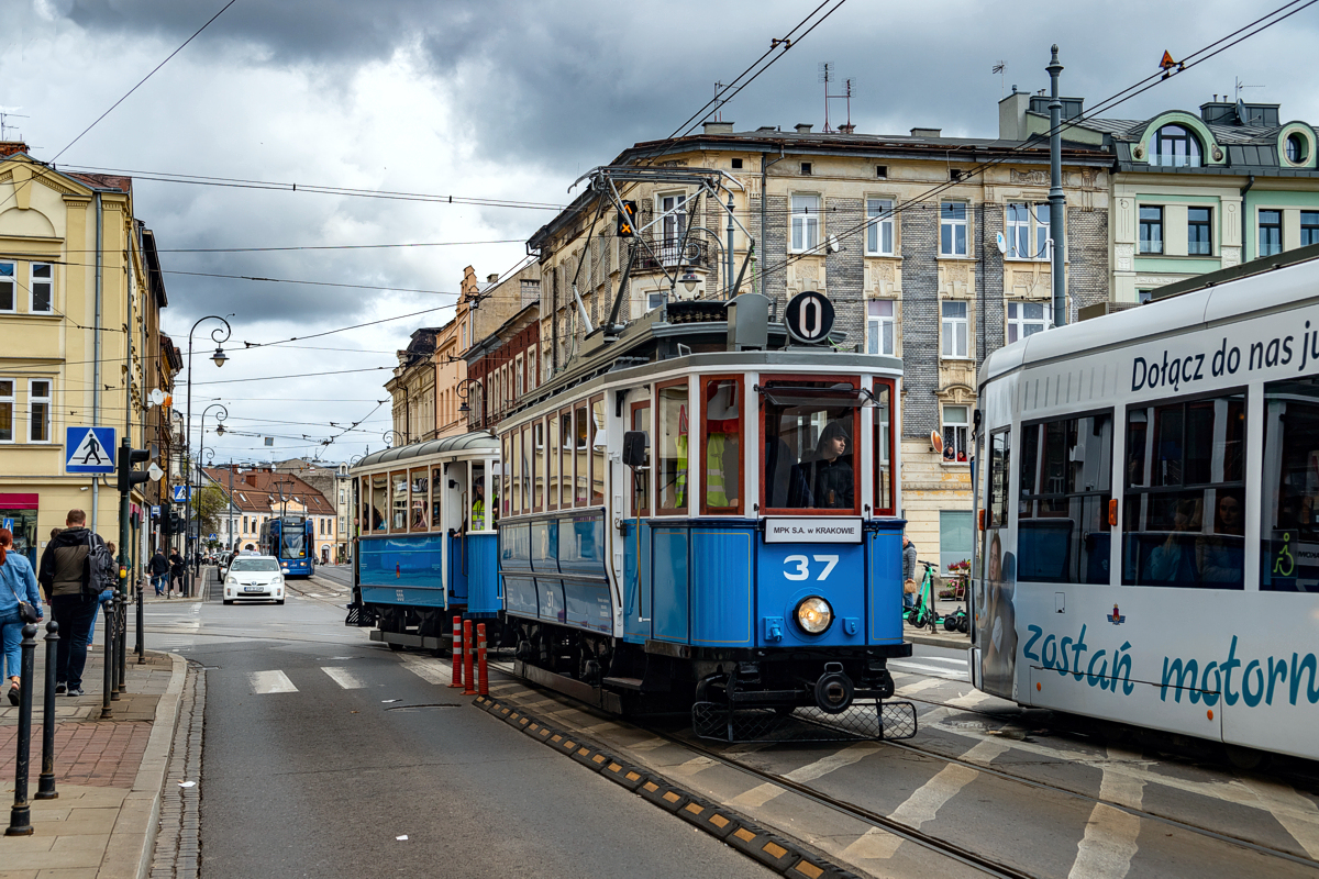 SN1 #37+PN3 #555: Kraków, ul. Kalwaryjska