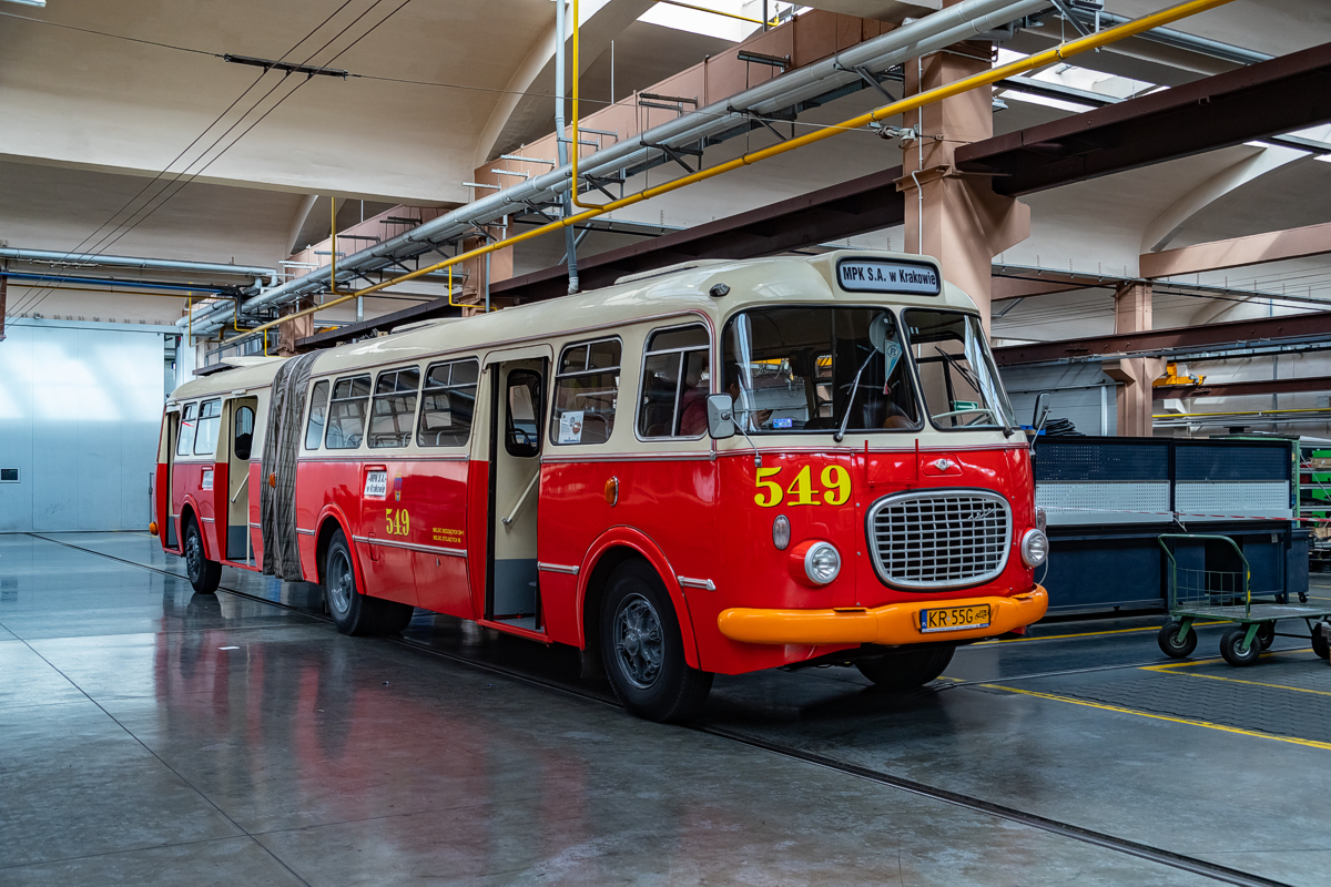 Jelcz 021 #549: Kraków, zajezdnia Podgórze