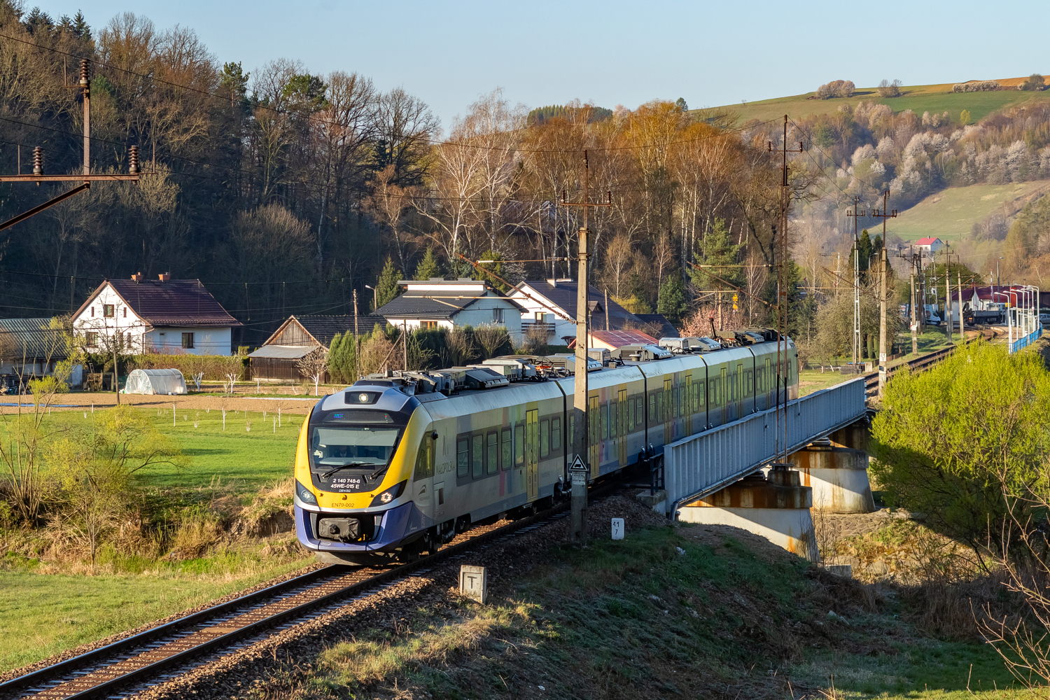EN79-002: Pławna