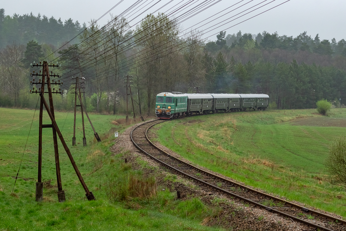 ST43-366: Werchrata - Dziewięcierz