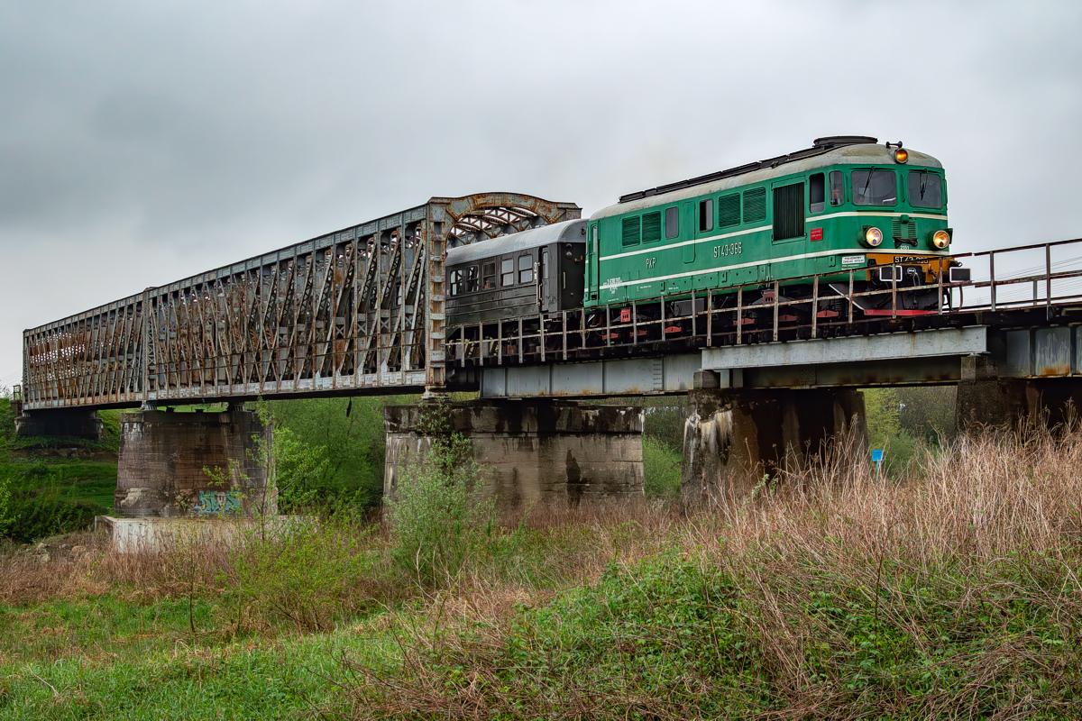 ST43-366: Surochów - Munina