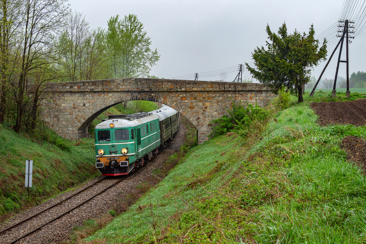 ST43-366: Surochów - Munina