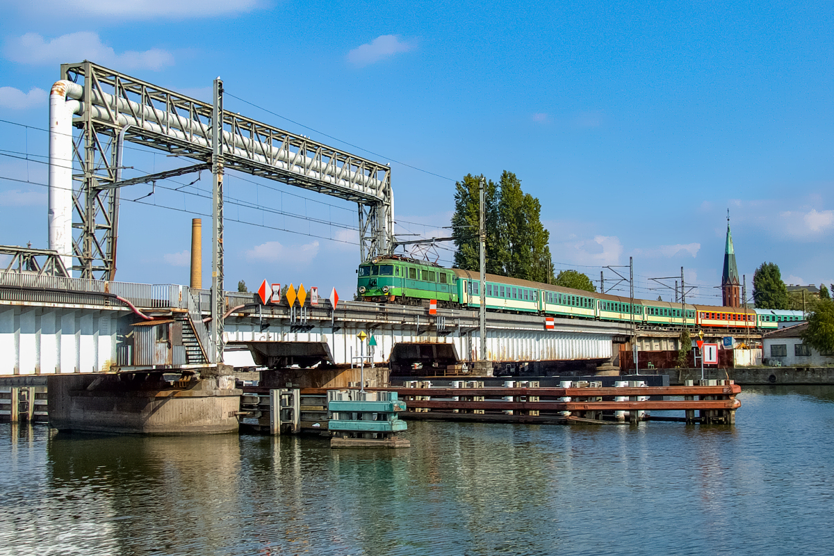 EU06-01: Szczecin Port Centralny - Szczecin Gł.