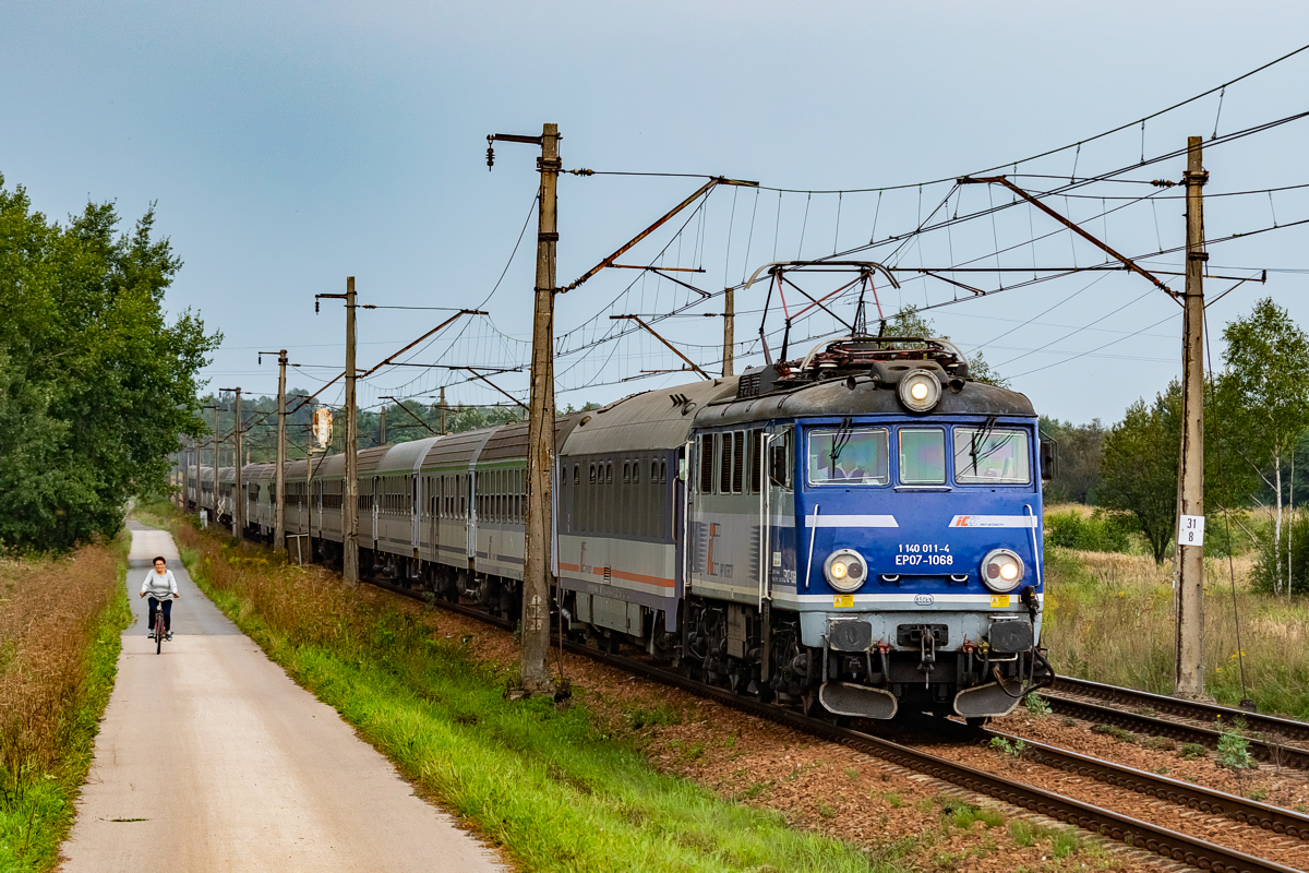 EP07-1068: Półwieś - Brzeźnica