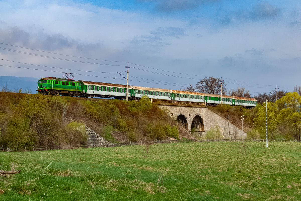 EU07-015: Domaszków