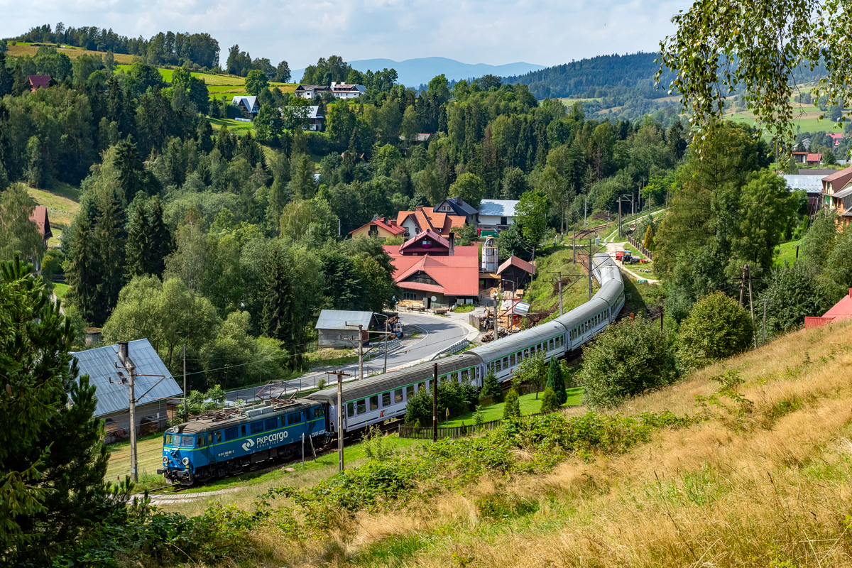 EU07-033: Sieniawa - Pyzówka