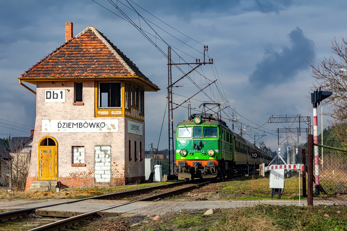 EU07-173: Dziembówko