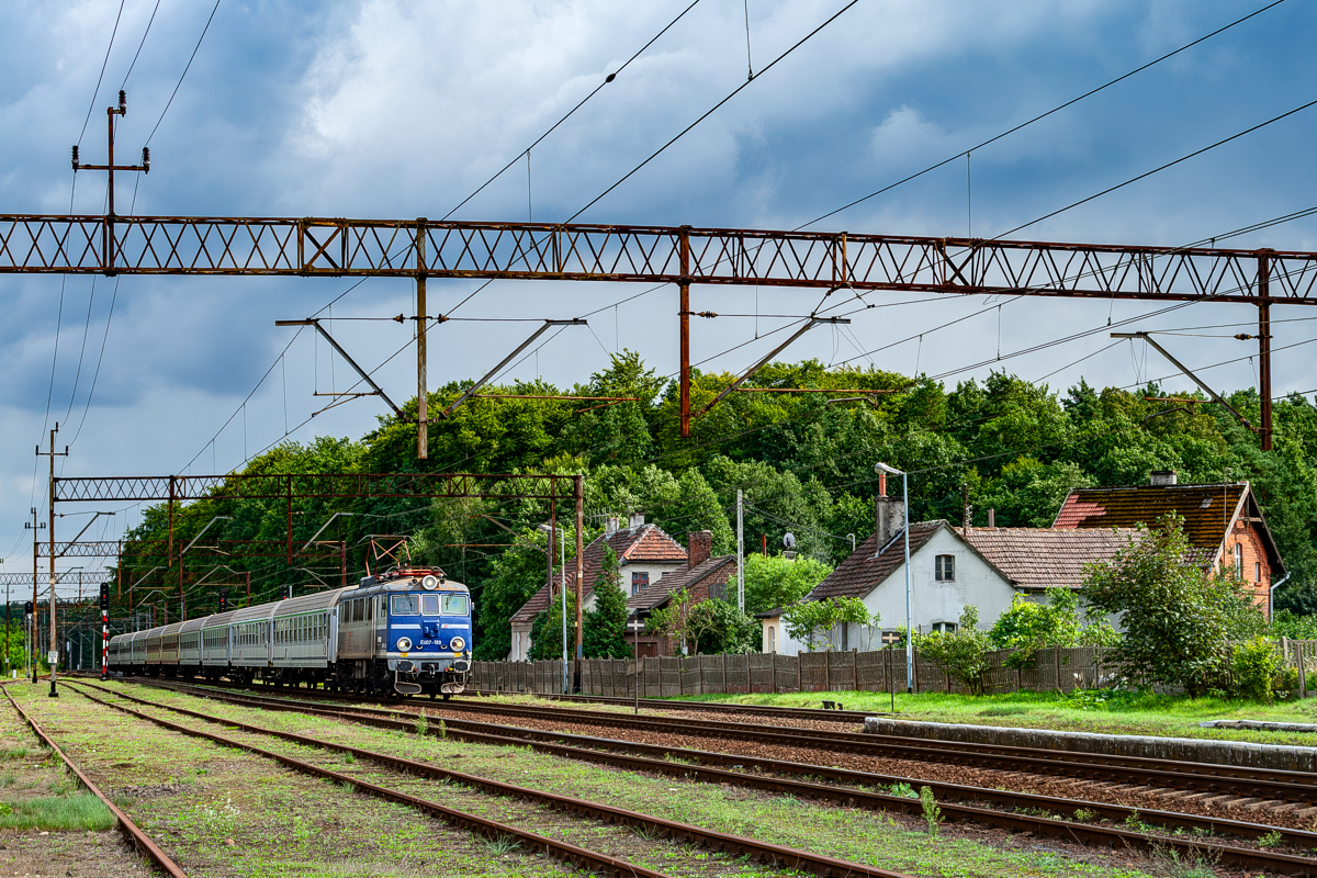 EU07-199: Rębusz