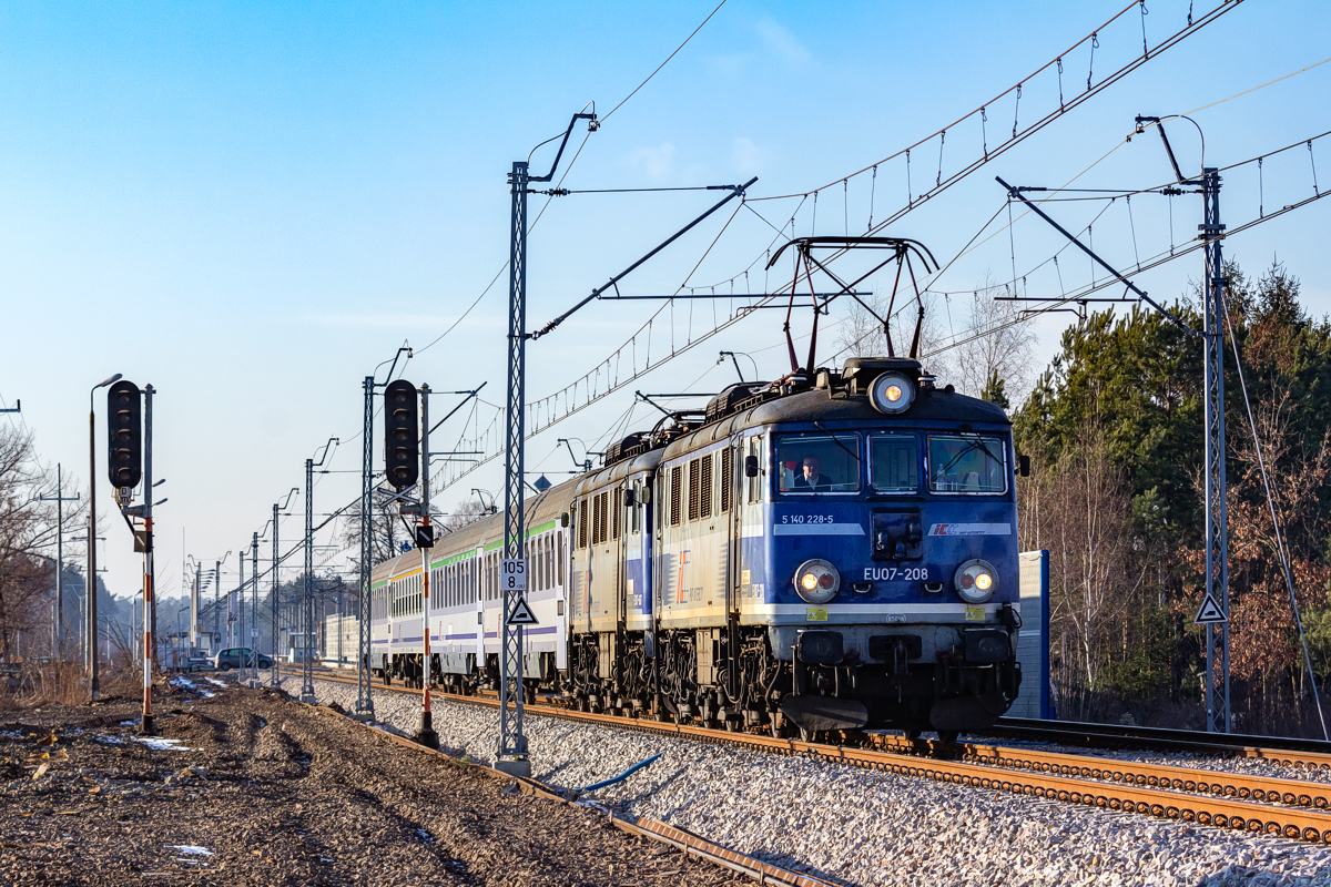 EU07-208+EU07-067: Grabiny