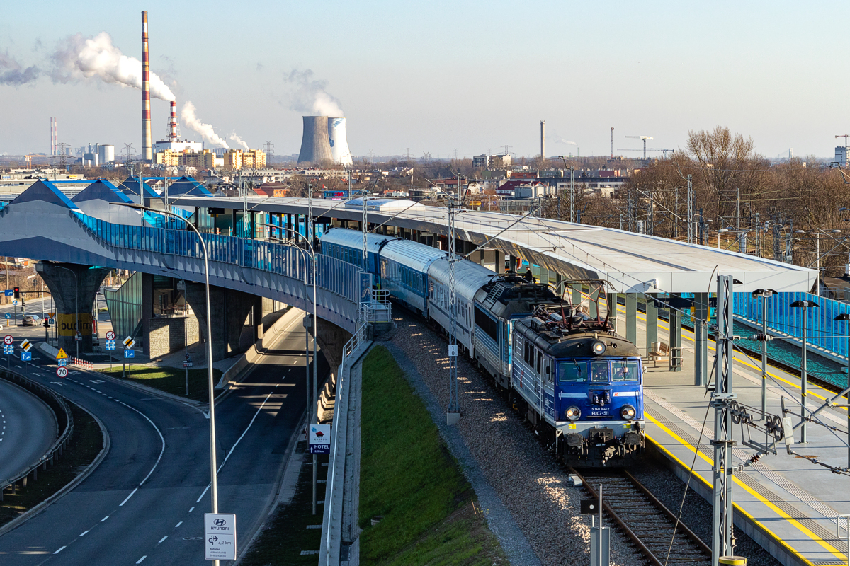 EU07-511 + 163 048-2: Kraków Podgórze
