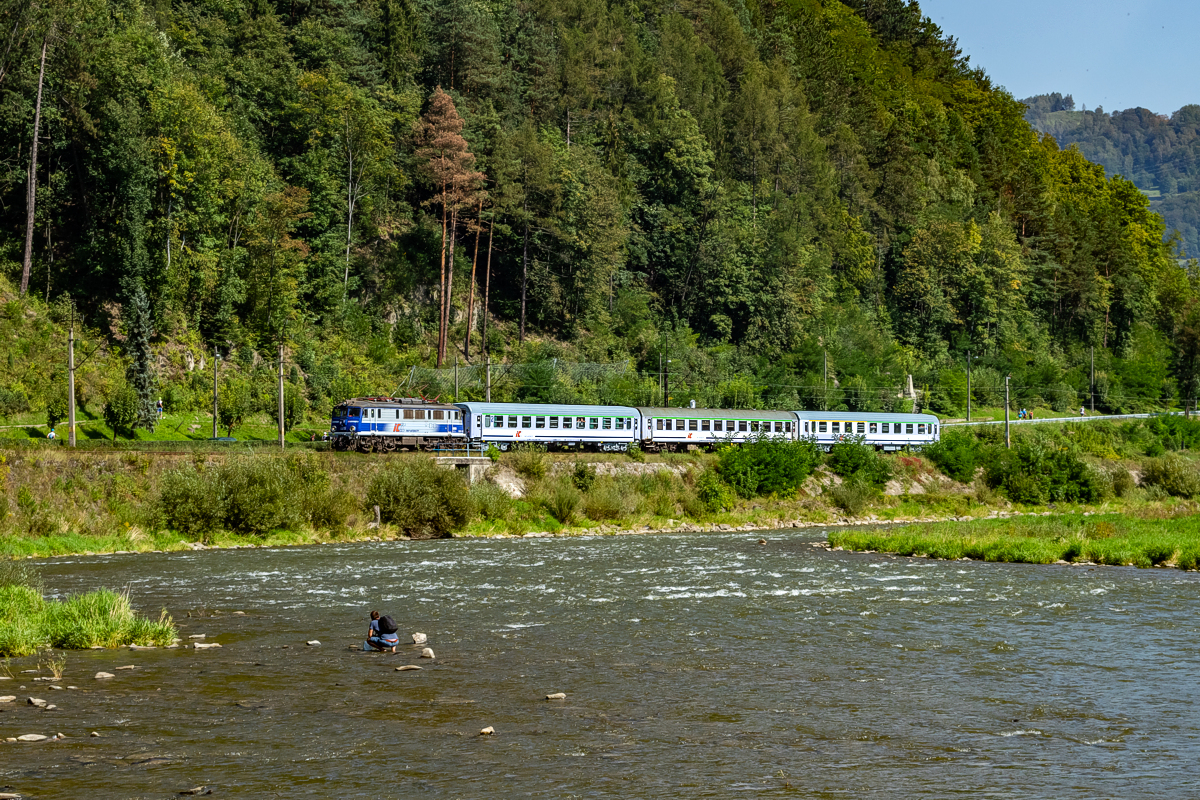 EU07-511: Piwniczna Zdrój - Piwniczna