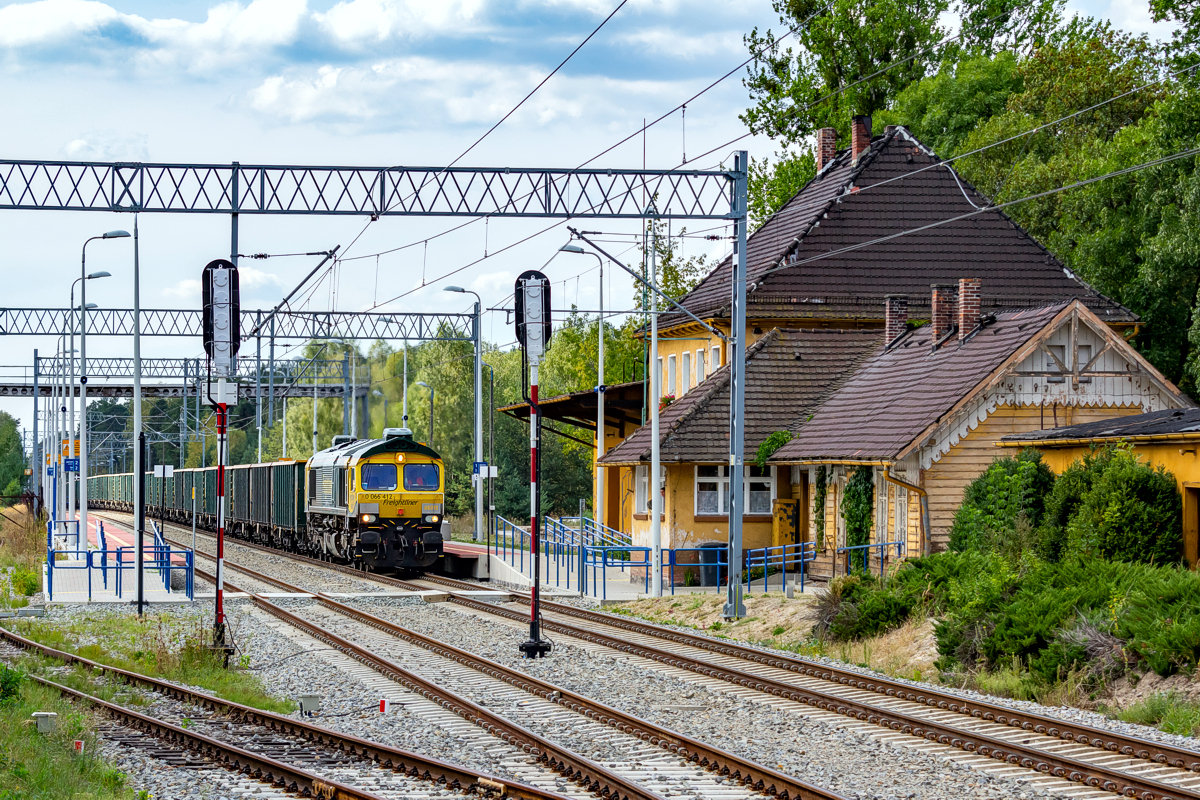 Class66-66015: Pludry