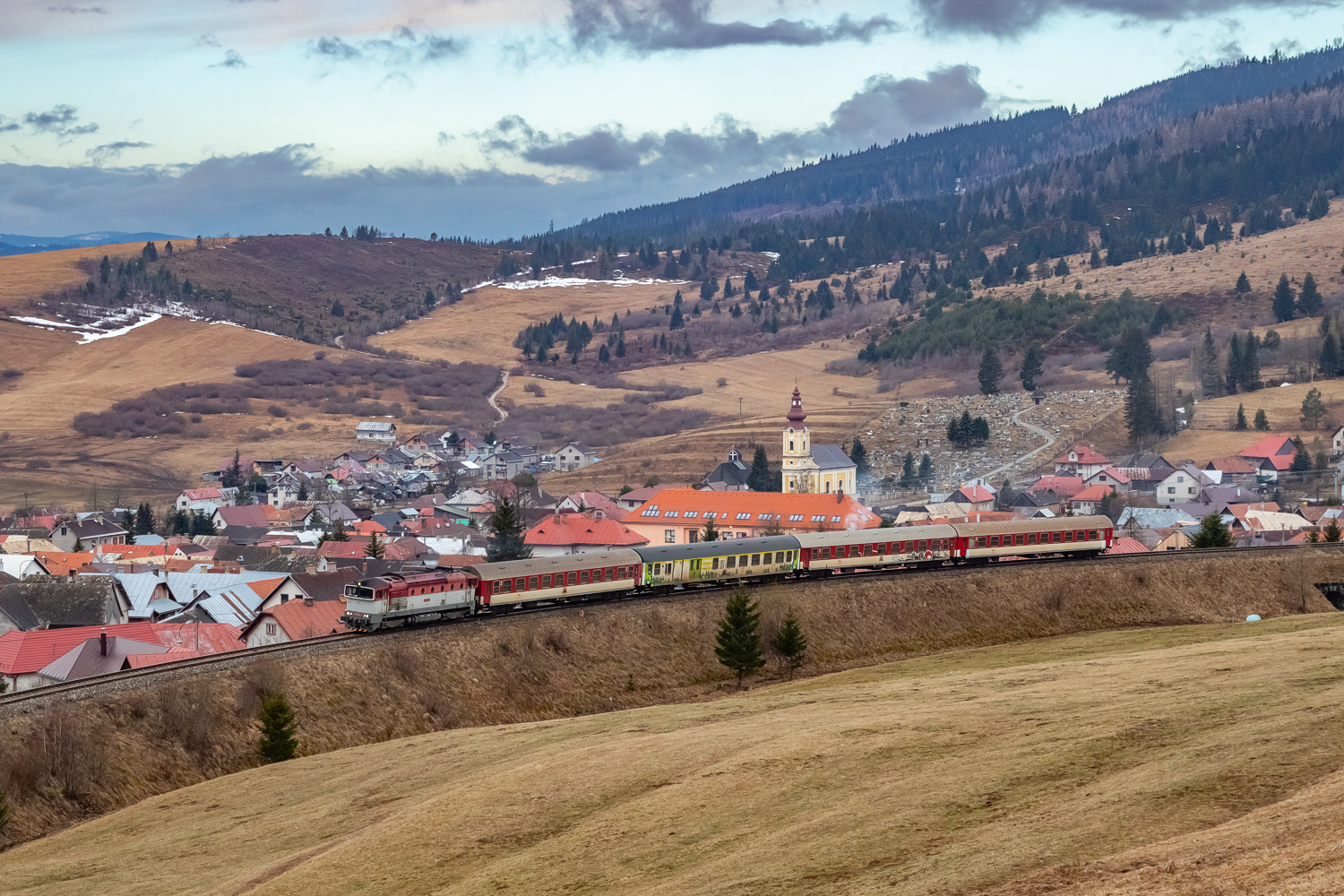 750 164: Telgárt penzión - Vernár