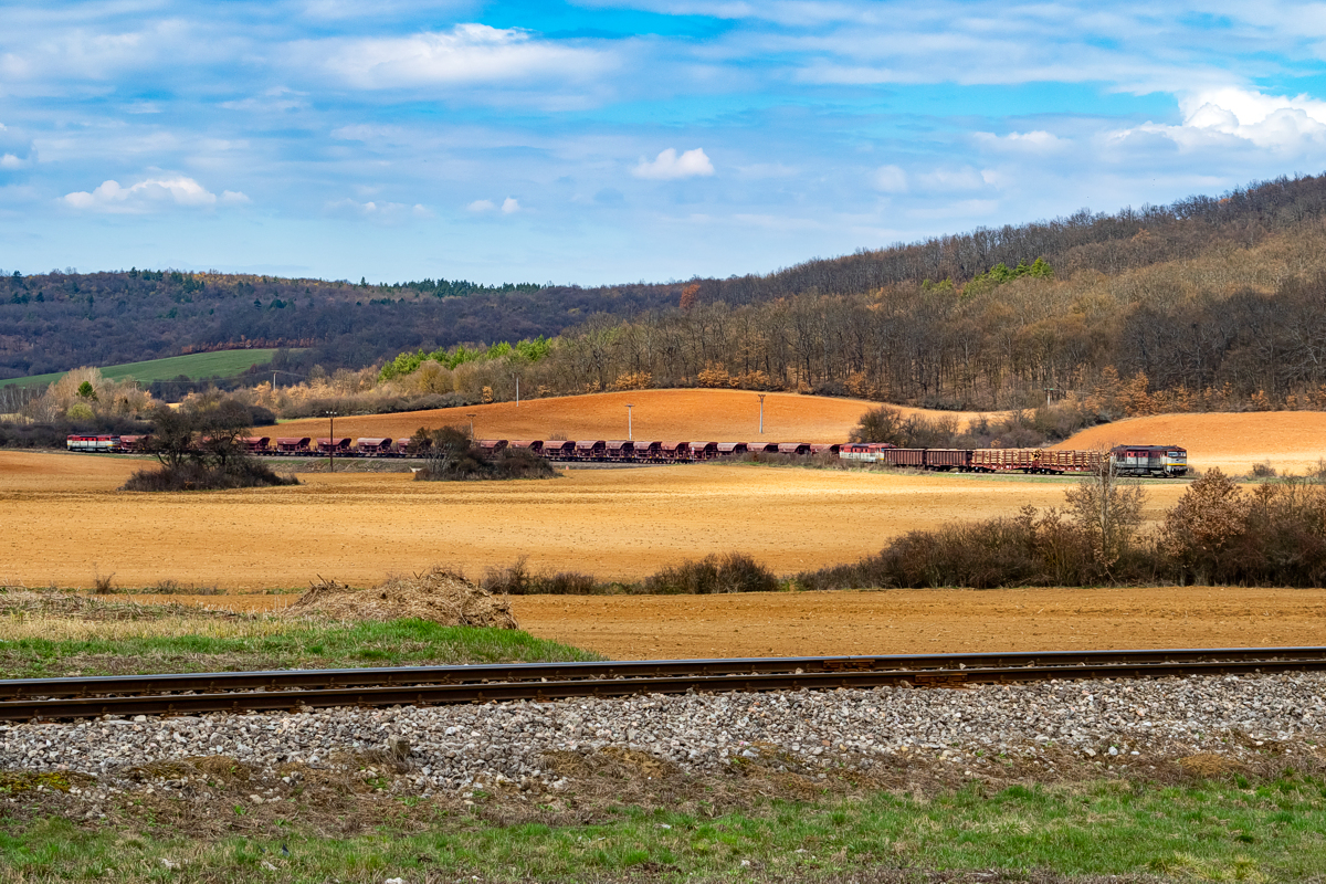 751 125: Hucín - Gemerská Hôrka