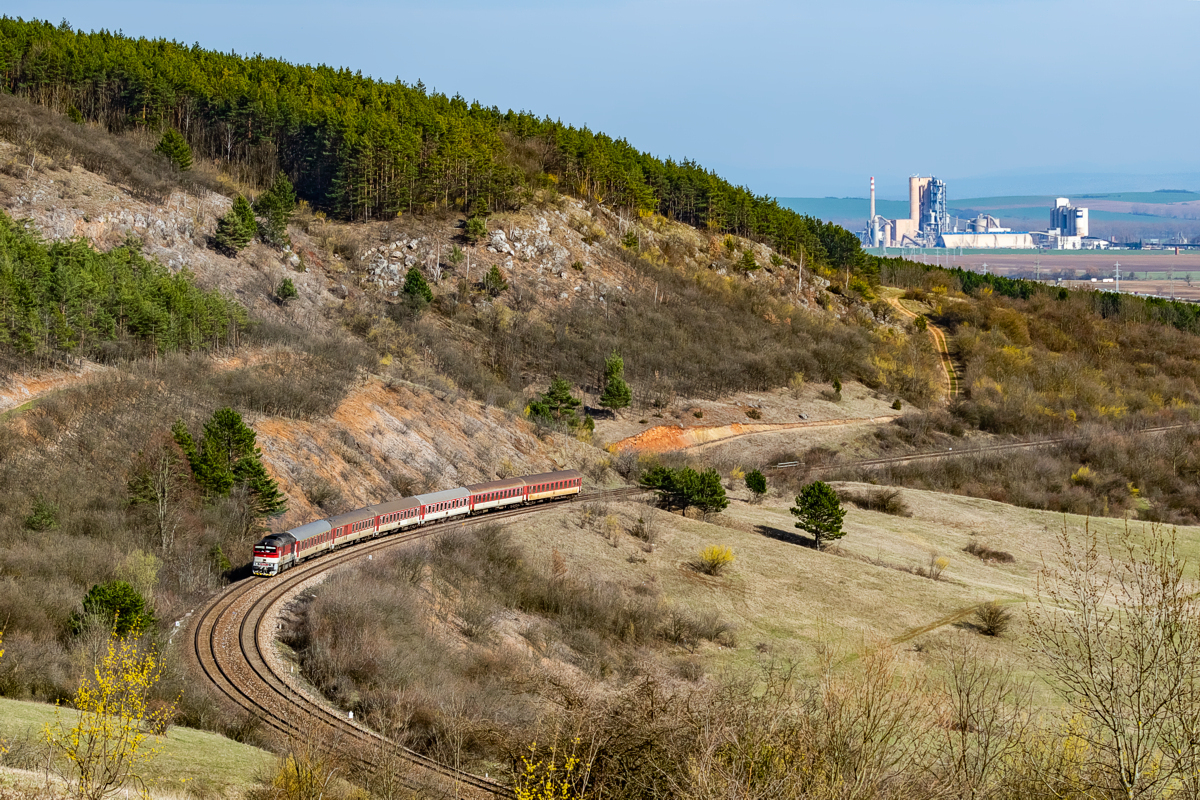 754 005: Hrhov - Jablonov nad Turňou