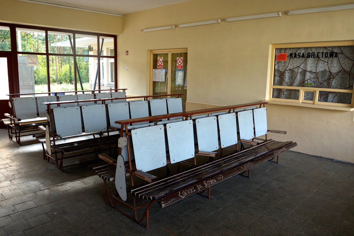 Namyślin - poczekalnia