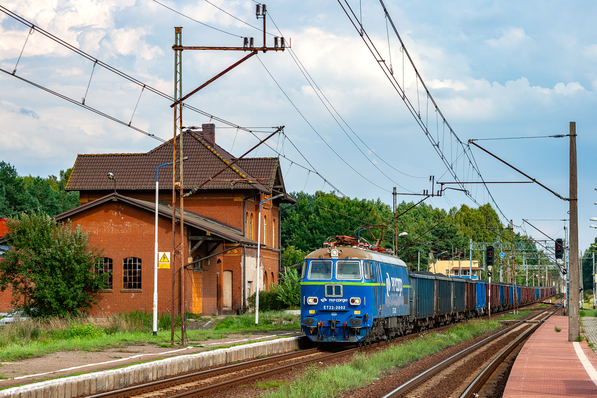 ET22-2002: Parłówko