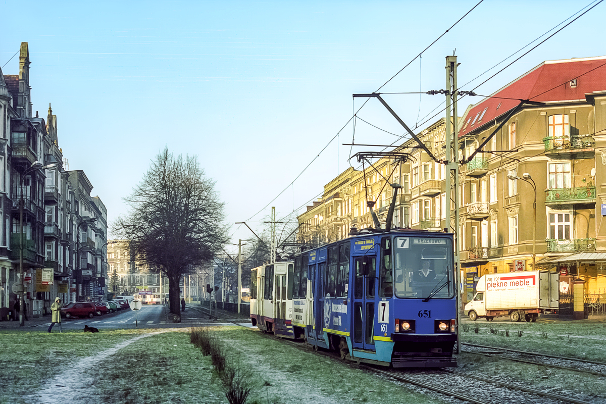 105N #651+639: Szczecin, plac Odrodzenia