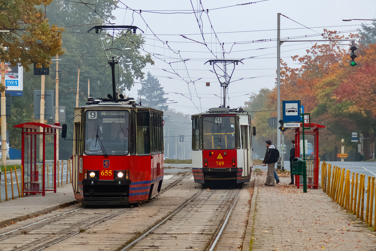 105N #655, 105Na #749: Szczecin, al. Wojska Polskiego 