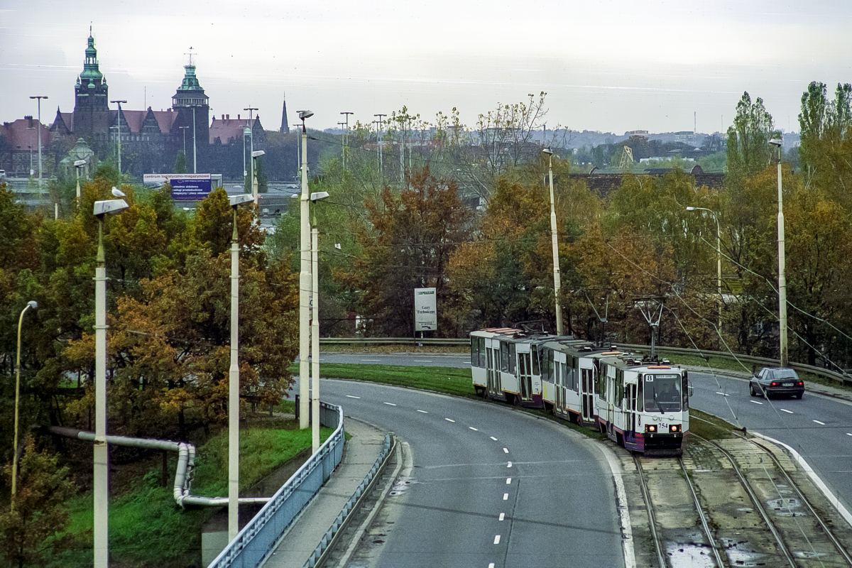 105Na #754+750+735: Szczecin, ul. Gdańska