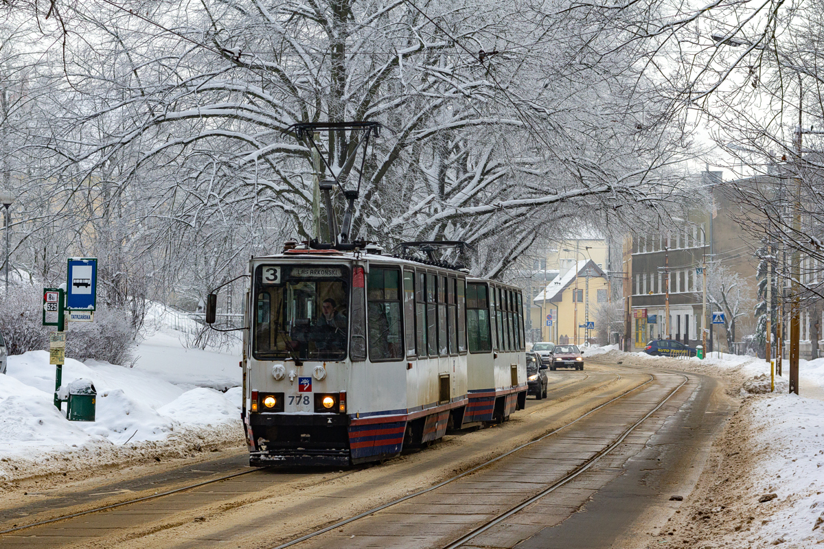 105Na #778+777: Szczecin, ul. Arkońska 