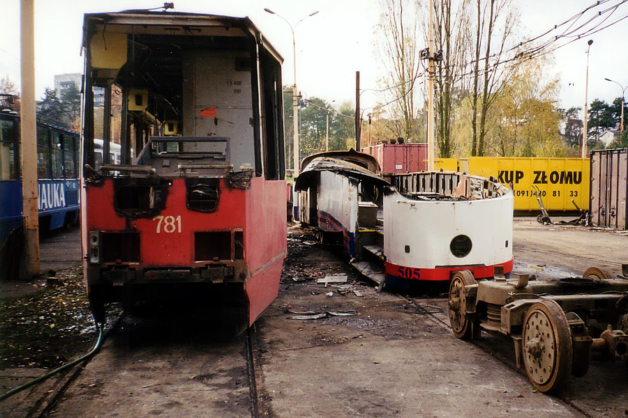 106Na #781, GT6 #505: Szczecin, zajezdnia Pogodno 