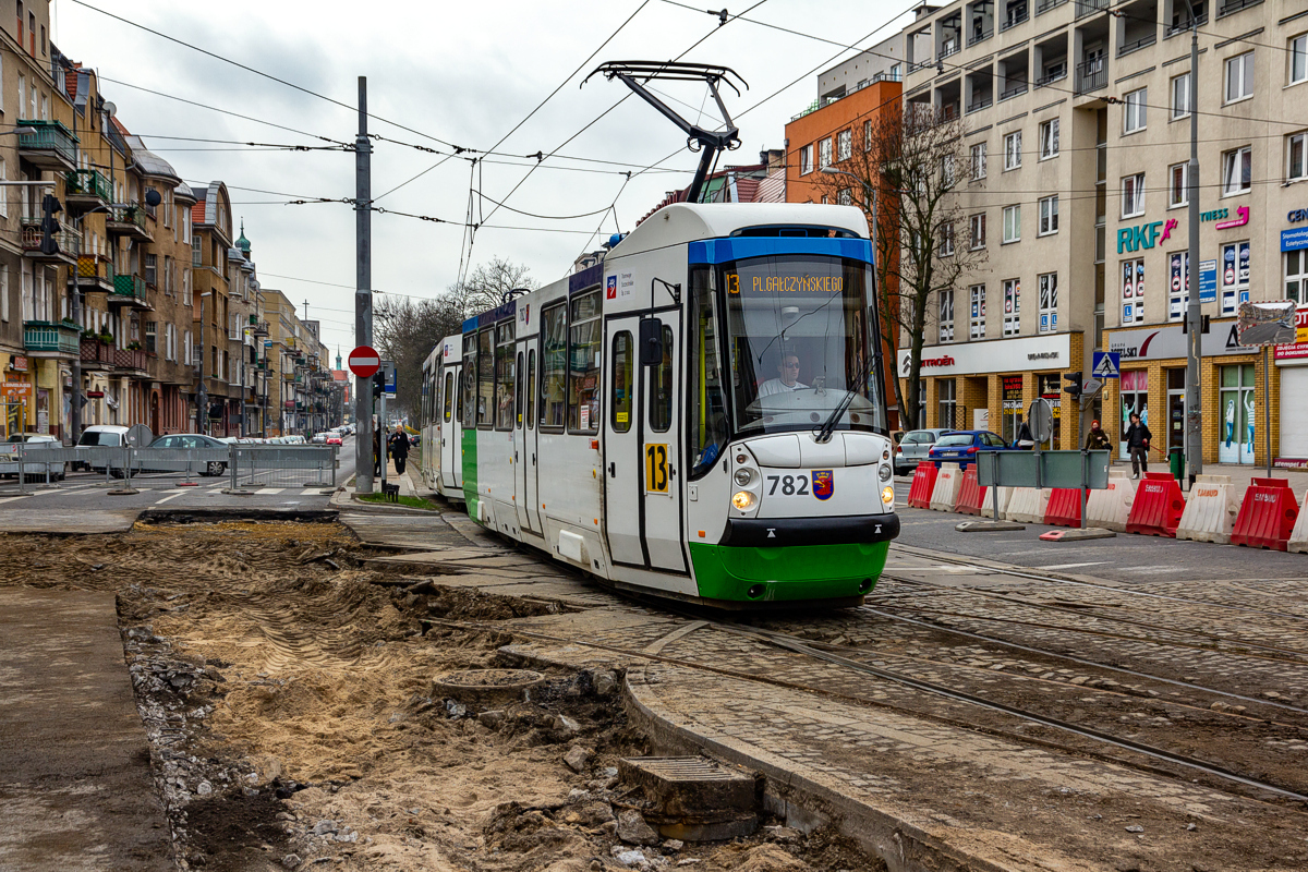 105N2k/2000 #782+795: Szczecin, al. Bohaterów Warszawy 