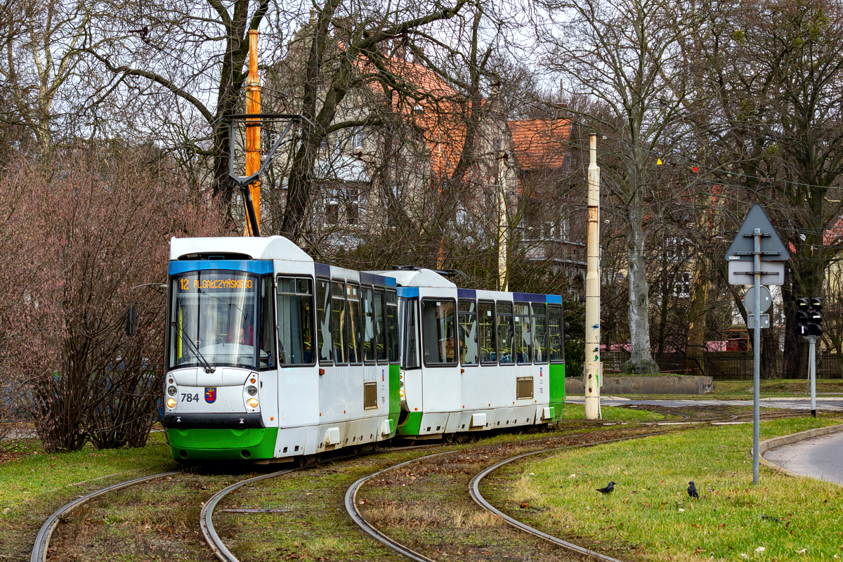 105N2k/2000 #784+785: Szczecin, ul. Wawrzyniaka 