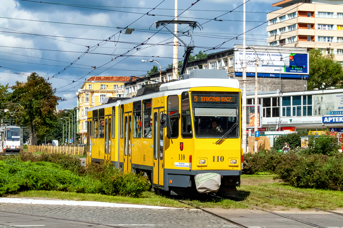 KT4Dt #110: Szczecin, pl. Rodła 
