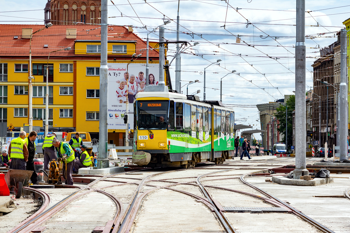 KT4Dt #110: Szczecin, Brama Portowa 