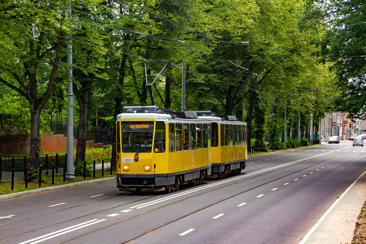 T6A2D #1203+1204: Szczecin, ul. Niemierzyńska 