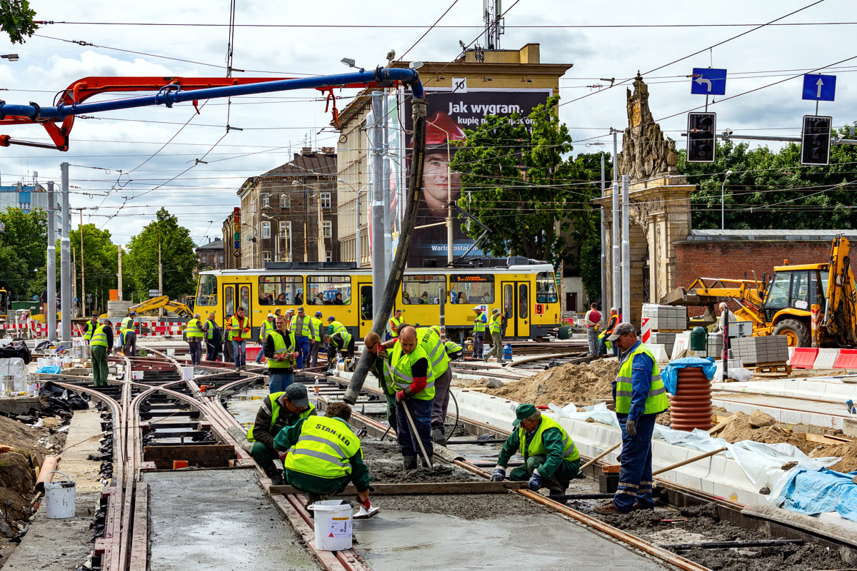 T6A2D #229: Szczecin, Brama Portowa 
