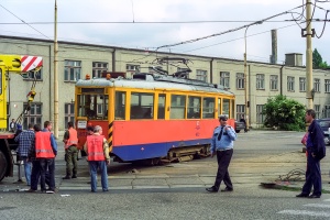 Zderzenie 4N #032 z Volvo B10MA #1572