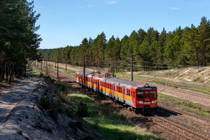 EN57-1331: Olkusz - Jaroszowiec Olkuski EN57-1331: Olkusz - Jaroszowiec Olkuski