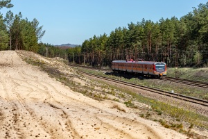 EN57-2016: Jaroszowiec Olkuski - Olkusz EN57-2016: Jaroszowiec Olkuski - Olkusz