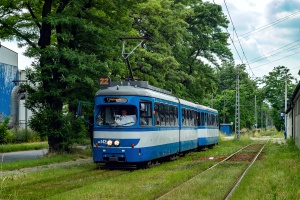 E1 #HW142+c3 #HB542: Kraków, ul. Mrozowa