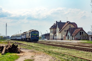 ST44-1099+EU07-222: Człuchów