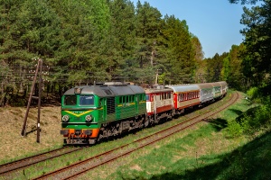 ST44-1103+EP07-1063: Silnowo - Łubowo